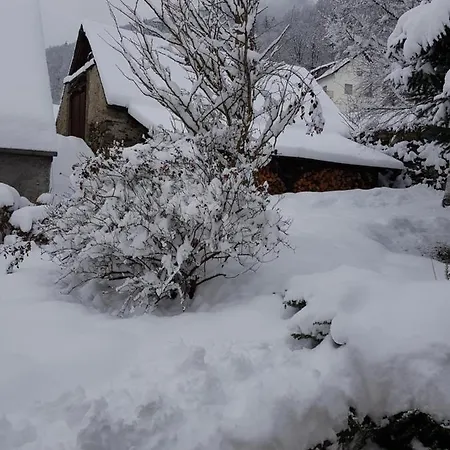Joli Petit Appartement Au Calme Vignec Buitenkant foto